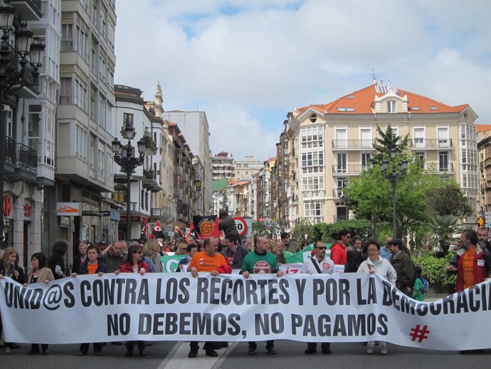Manifestación de la 'marea ciudadana contra los recortes' en Santander