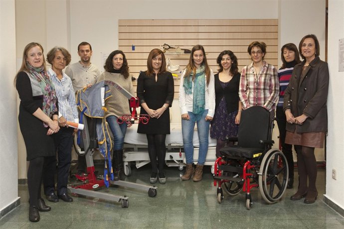 Sáenz de Buruaga y Urrutia en  el Centro Accesibilidad y Ayudas Técnicas 