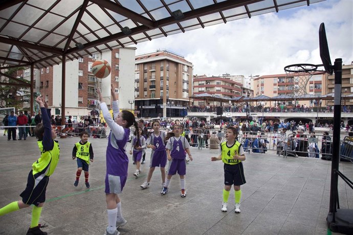 Día Cántabro del Minibasket en Camargo