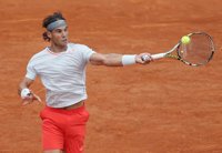 Nadal, a octavos tras vencer a un batallador Fognini