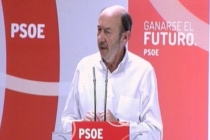 Rubalcaba: "No queremos volver a la España de Cuéntame"