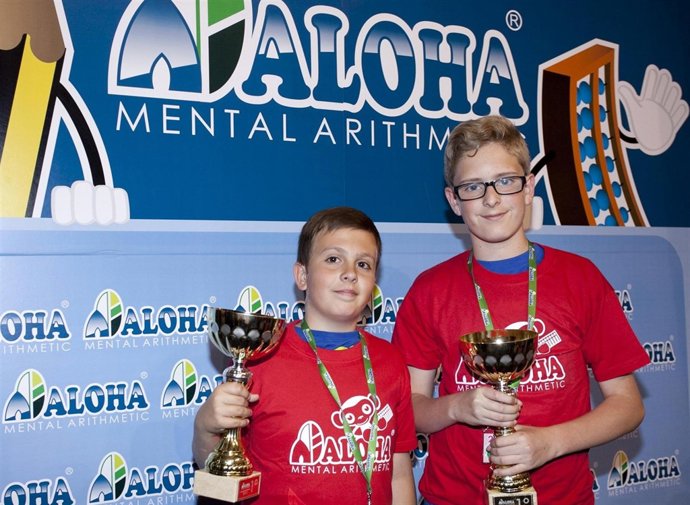 Ganadores del campeonato nacional de cálculo infantil