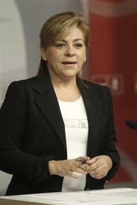 Valenciano critica que Cospedal tome a los españoles "por estúpidos" al defender que a Rajoy se le escucha en Bruselas 