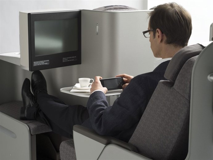 Iberia traslada a la Roja