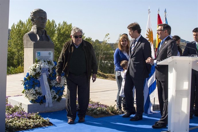 SANTIAGO09,30 h.-     O presidente da Xunta, Alberto Núñez Feijóo, e o president