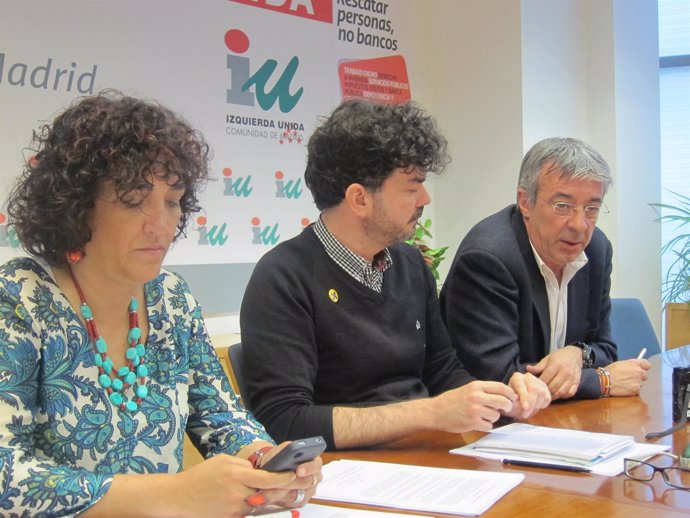 De izquierda a derecha: Martínez, Sánchez y Gordo en rueda de prensa este lunes