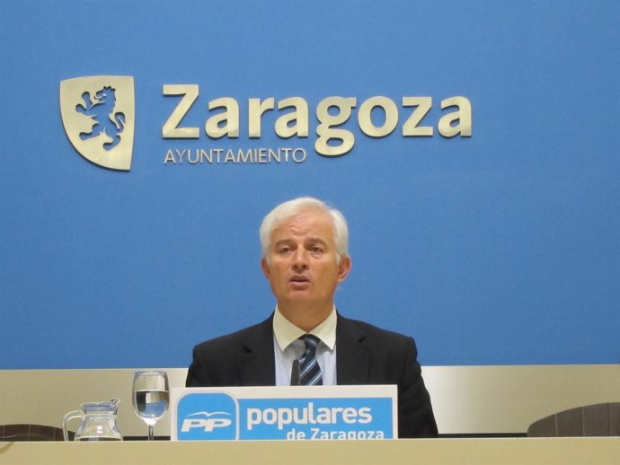 El portavoz del PP en el Ayuntamiento, Eloy Suárez