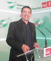 PSOE-A cree que PP-A se "precipita" saliendo del Pacto por Andalucía y sospecha que Cospedal ha "impuesto su criterio"