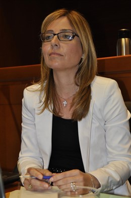 Blanca Solans en las Cortes.
