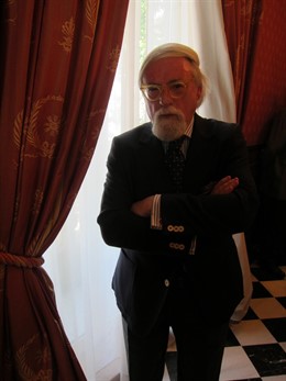  El Profesor Y Crítico De Arte José Francisco Yvars