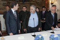 Mujica reivindica ante empresarios gallegos la necesidad de "asociarse" como forma "inteligente" de crecimiento