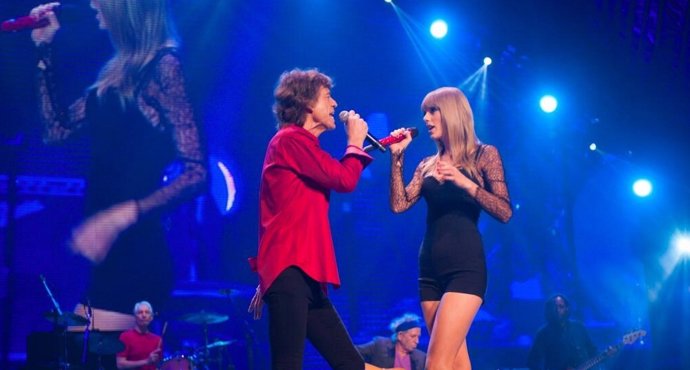 Mick Jagger y Taylor Swift en una presentación en Chicago del 3 de junio