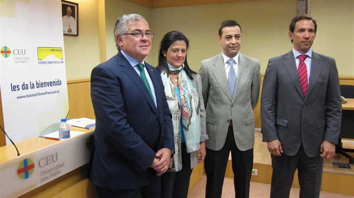 Imagen de algunos de los expertos que han participado en la jornada sobre dietas