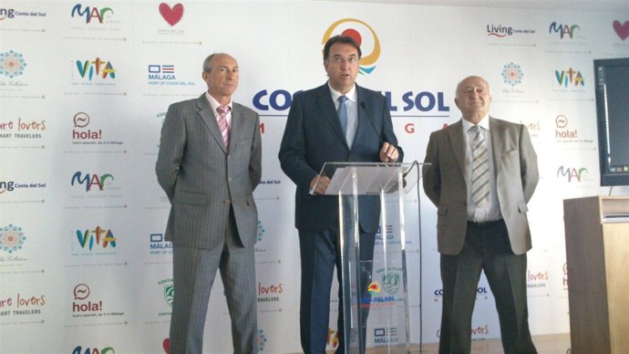 Arturo Bernal,Antonio Aranda (Aehcos) y José María Yagüe (apeco)