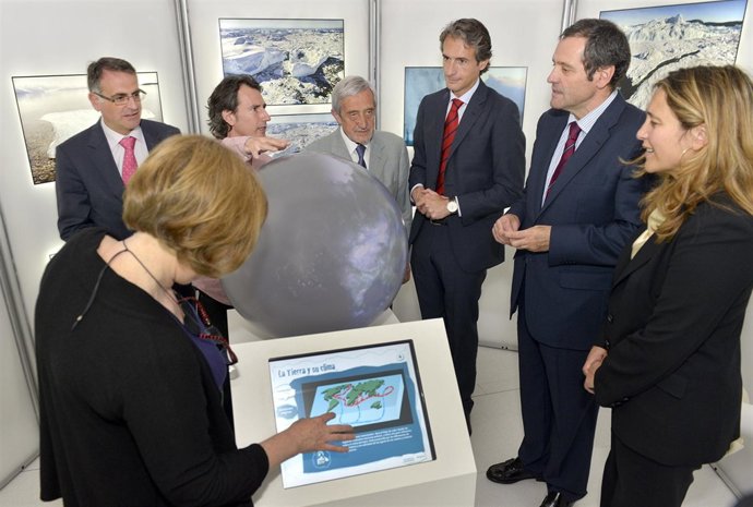 Inauguración de la exposición 'El Ártico se rompe'