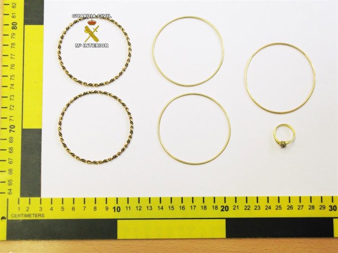 Joyas robados por un joven a su abuela en Llucmajor