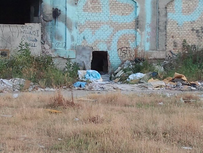 Nueva entrada en las abandonadas naves de Renfe de San Jerónimo