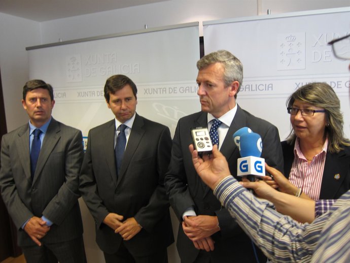 El delegado del Gobierno, el subsecretario de Interior y los conselleiros