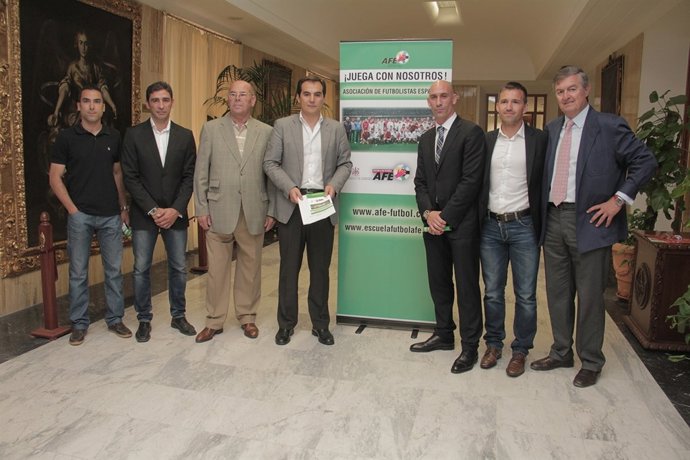 Presentación de la Escuela AFE en Córdoba