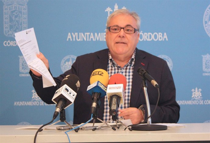 Emilio Aumente en rueda de prensa