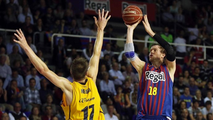 CJ Wallace FC Barcelona Regal