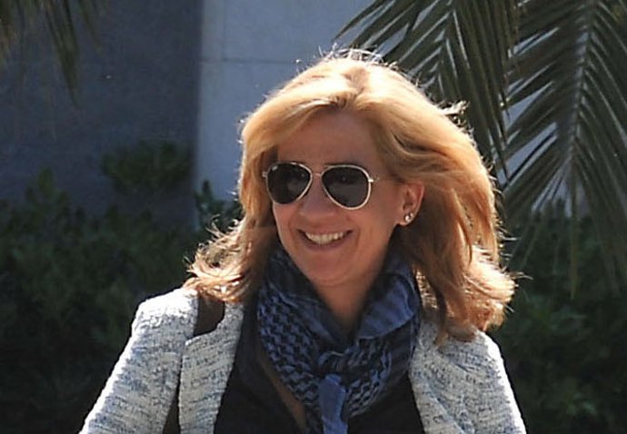 La infanta Cristina muy sonriente