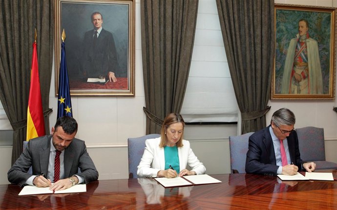 Fomento y Generalitat acuerdan bonificar vehículos pesados en la AP-7