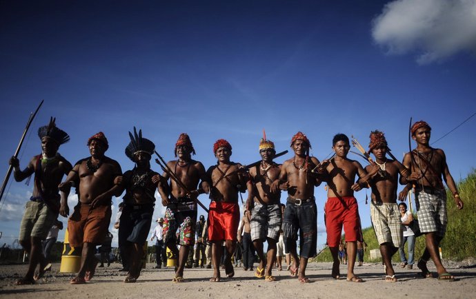Indígenas de Brasil protestan