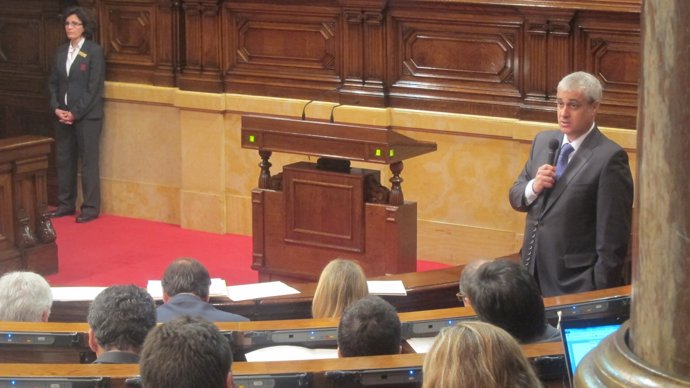 El conseller Germà Gordó, en el pleno del Parlament