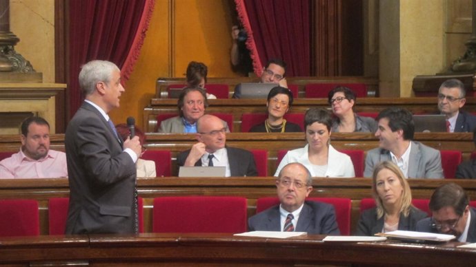 El conseller Germà Gordó, en el pleno del Parlament