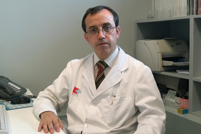 El jefe de Servicio de Microbiología de Valdecilla