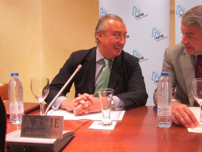 El presidente de Renfe, Julio Gómez-Pomar