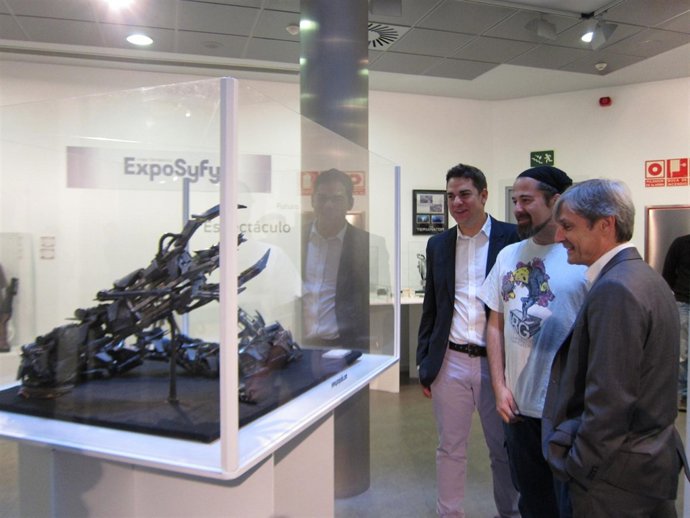 Exposyfy reúne originales y réplicas de objetos del cine