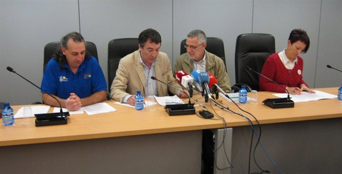 De izq. A drcha. González Palacín, Hernández, Prieto y González 