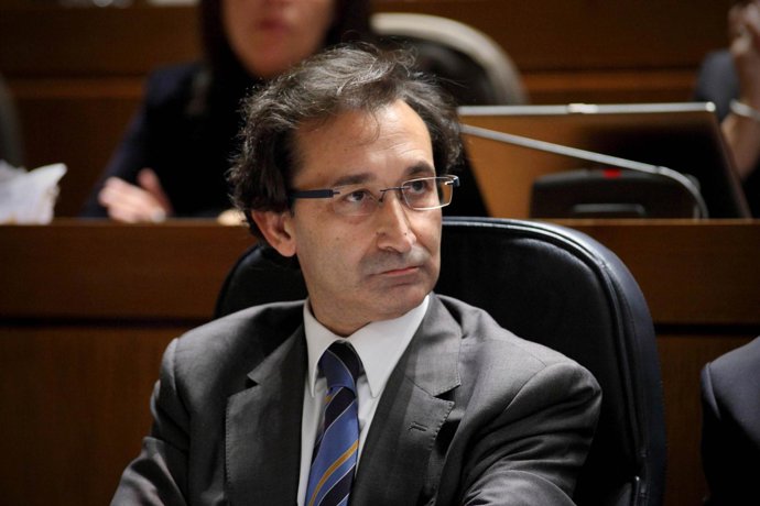 El consejero de Hacienda y Administración Pública, José Luis Saz