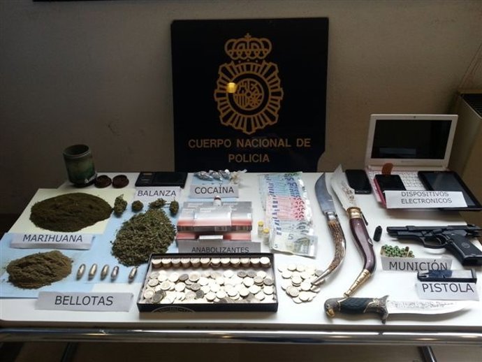 Efectos intervenidos por la Policía Nacional en Alicante