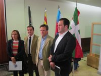 Vence (BNG) declina hablar sobre alianzas para las europeas y ERC y Amaiur apuestan por reeditar pactos