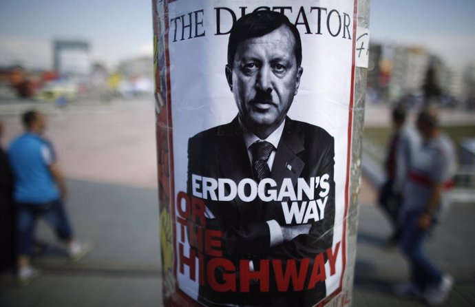 Carteles de protesta contra Erdogan, Turquía