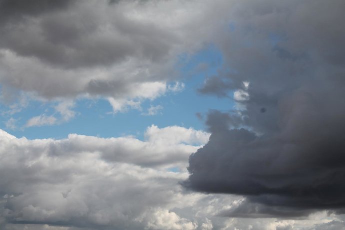 CIELO NUBLADO, TORMENTAS, TEMPORAL, LLUVIAS