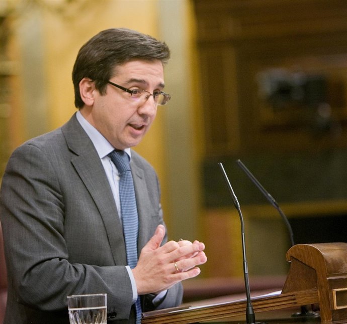 Carlos Salvador, diputado de UPN