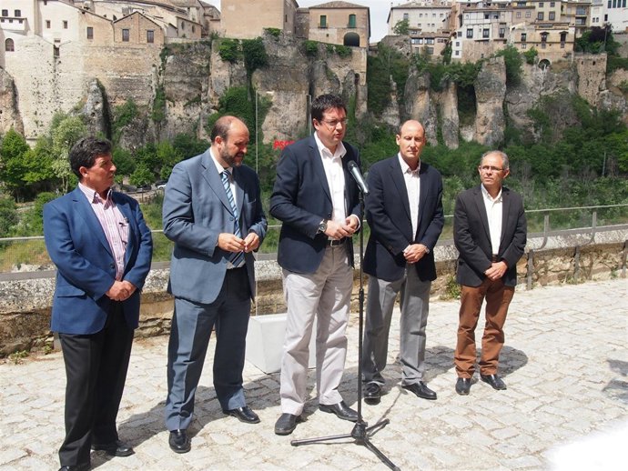 Oscar López en Cuenca