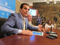 Nieto dice del auto del TSJA sobre el Plan Carretera de Palma que el Consistorio cumple la Ley