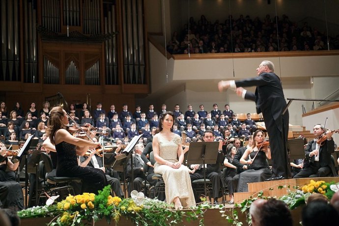 Frühbeck de Burgos y la OV interpretan a Stravinski en el Palau