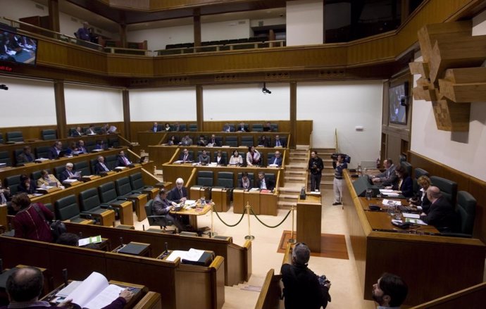 Pleno 6 de Junio en el Parlamento vasco