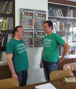 Enrique Grande (izq.) y Pablo García, del Movimiento por la Escuela Laica