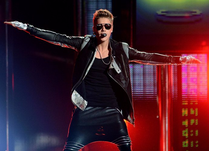Justin Bieber during the 2013 Billboard Music Awards
