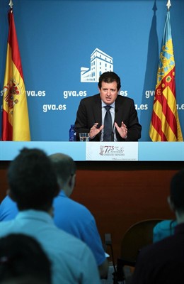 Císcar en la rueda de prensa posterior al Pleno del Consell