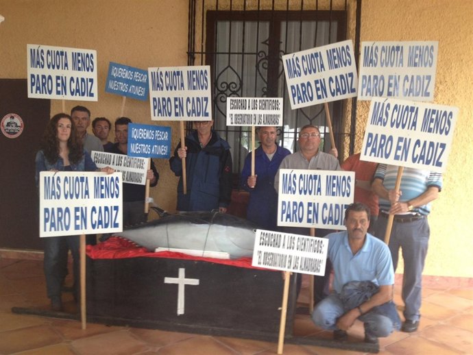 Trabajadores de las almadrabas de protesta