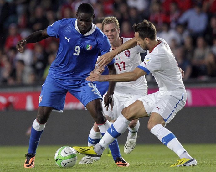 Mario Balotelli, con Italia