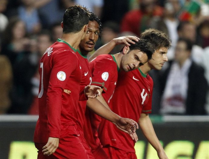 Postiga celebra el gol
